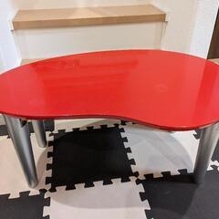 折り畳み赤いローファーテーブル