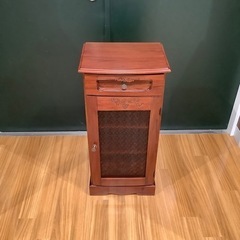 トレファク神戸南店】old maison カップボード一枚扉 引き出し付き 