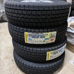 新品。軽トラ軽バン等　ホイール&スタッドレス  145/80R12