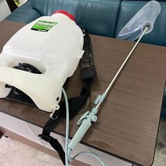 【D-090】背負い式 手動噴霧器 タンク 10L グランドマス...