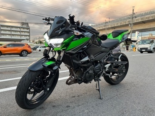 Kawasaki（カワサキ）Z400 2021年モデル