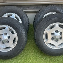 【決まりました】215/70R15 純正　アルミ　スタッドレス