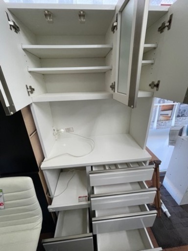 送料・設置込み　キッチンボード　食器棚　NITORI