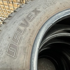 スタッドレスタイヤ　195/75R15 ﾗｲﾄﾄﾗｯｸ 2ﾄﾝ トーヨータイヤ