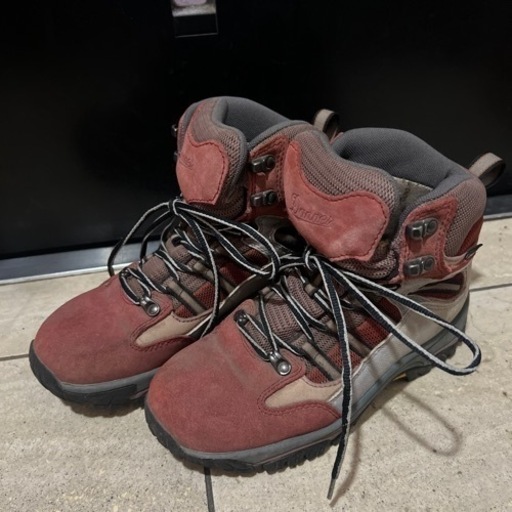 登山シューズ　　ゴアテックス