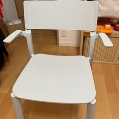 家具　IKEA椅子　腕置き付