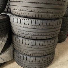 プリウス30 18インチホイール タイヤバリ山