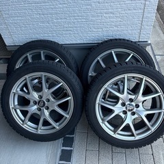 ホイル付きスタッドレスタイヤ215/45R17 4本セット