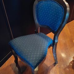 式場で使っていた椅子あげます