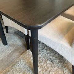 ダイニング５点セット　（テーブル→カリモク）