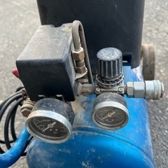 オイレスエアーコンプレッサーAM15-25