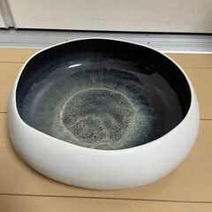 陶器の皿　浅皿　つぼ　壺