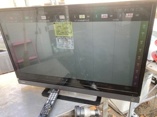 ばっちり綺麗　東芝　レグザ　液晶テレビ　32型　2016年製