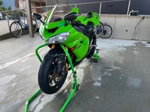 カワサキ　ZX10R(ニンジャ) 1000cc