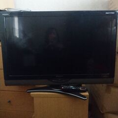 液晶テレビ