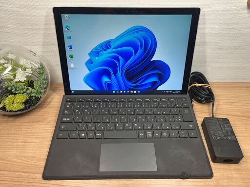 お買い得品〉0940 Microsoft Surface Pro5 第7世代  8GB/128GB i5 Office2021 Windows11