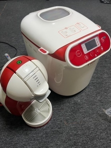 T-fal ホームベーカリー　ドルチェグスト　Mini Me レッド\u0026ホワイト MD9770-RW