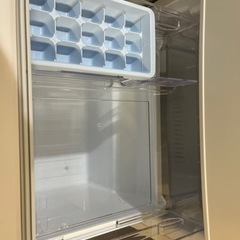 三菱電機/冷蔵庫 マットホワイト MR-P15H-W