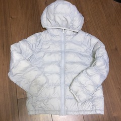 130 ユニクロ　130ダウン子供用品 キッズ用品 子供服