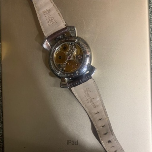 なにコレ〜デカくねー笑GaGa MILANO？？しらんしー？