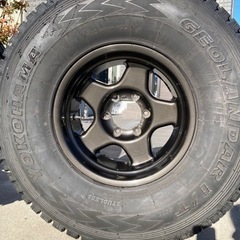 ブラッドレーV　スタッドレスタイヤ4本セット