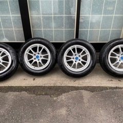 ブリジストン スタッドレスタイヤVRX2   215/60/16  美品  2019年製