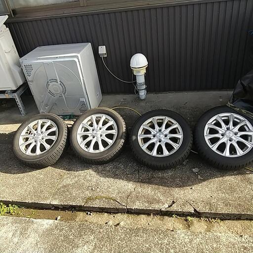 8000円 軽自動車スタッドレス。