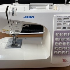 コンピュータミシン　JUKI HZL-E607