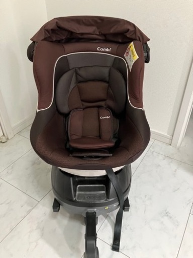 コンビ ISOFIX 回転チャイルドシート クルムーヴ R129 コンビ ISOFIX