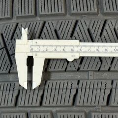 VOLVO V40 スタッドレス ホイールセット 225/45 R17 Volvo ピレリ アイス アシンメトリコ