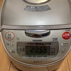 TOSHIBA 炊飯器 RC-10RH