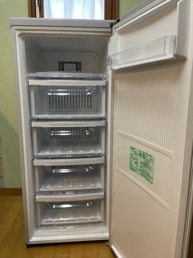 【お譲り先決定済】三菱2020年製　冷凍庫　121L