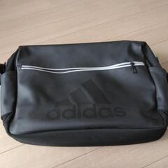 adidas　部活バッグ