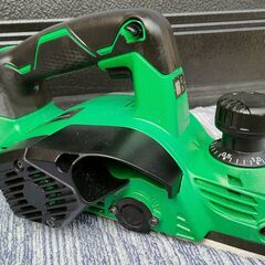 【手渡し】コードレス電動カンナ