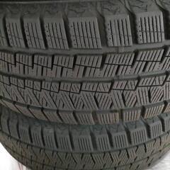 セレナ後期アルミホイルとバリ山海外製スタッドレス