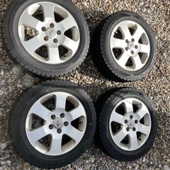 タイヤ　セレナ　4本　ダンロップ　