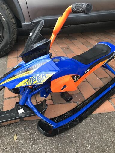 子供用　ソリ　雪遊び　スキー　YAMAHA VIPER スノーバイク　手渡しのみ