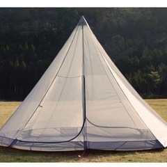 キャンプ　DODのワンポールテント　大きい8人用　