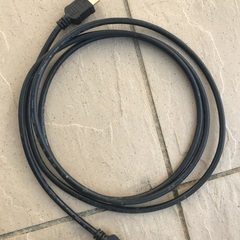 HDMI ケーブル2