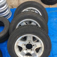 最終値下げ、ジムニー スタッドレス 送料着払い JB23 ジムニー スタッドレス 引き取りなら1万円引き！