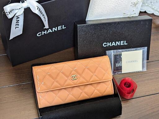 本物！未使用☆廃盤レア！マトラッセ・エナメル長財布☆ピンク☆CHANEL