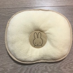 【美品】ベビー枕、日本製、西川リビング