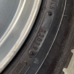 【2019年製造8分山！195/60R15】ボルボ 中古スタッドレスアルミセット