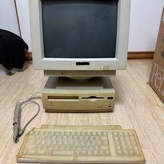 〈ジャンク〉Macintosh Performa 6260