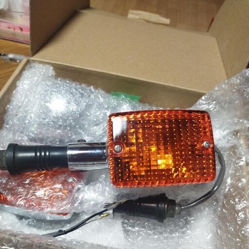 【購入者様決定】XJ400D❗純正ウインカー４個セット❗❗