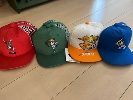 新品タグ付きJリーグキャップ