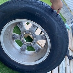 プラド　スタッドレス　（今週まで）