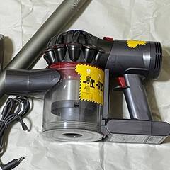 ★dyson V7 Fluffy SV11 コードレスクリーナー掃除機