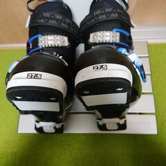 サロモン　スキーブーツ　QST ACCESS 70