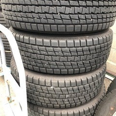 スタッドレスタイヤセット　225/65R17 ハリアー等に